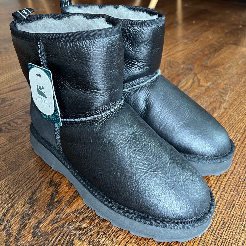 EMU AUSTRALIA Sharky Mini Town in black, W-9/M-8
